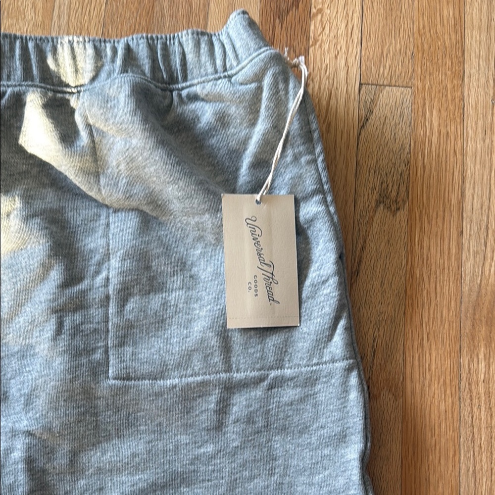 Universal Thread Gray Athletic Shorts with Heathered 537